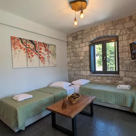 Mad - Kyziridi House Apartment