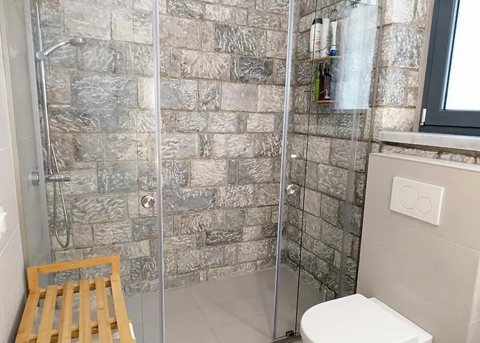 Mad - Kyziridi House *